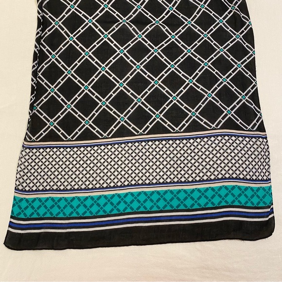 Geometric Patterned Oblong Scarf - WHBM - Picture 2 of 2
